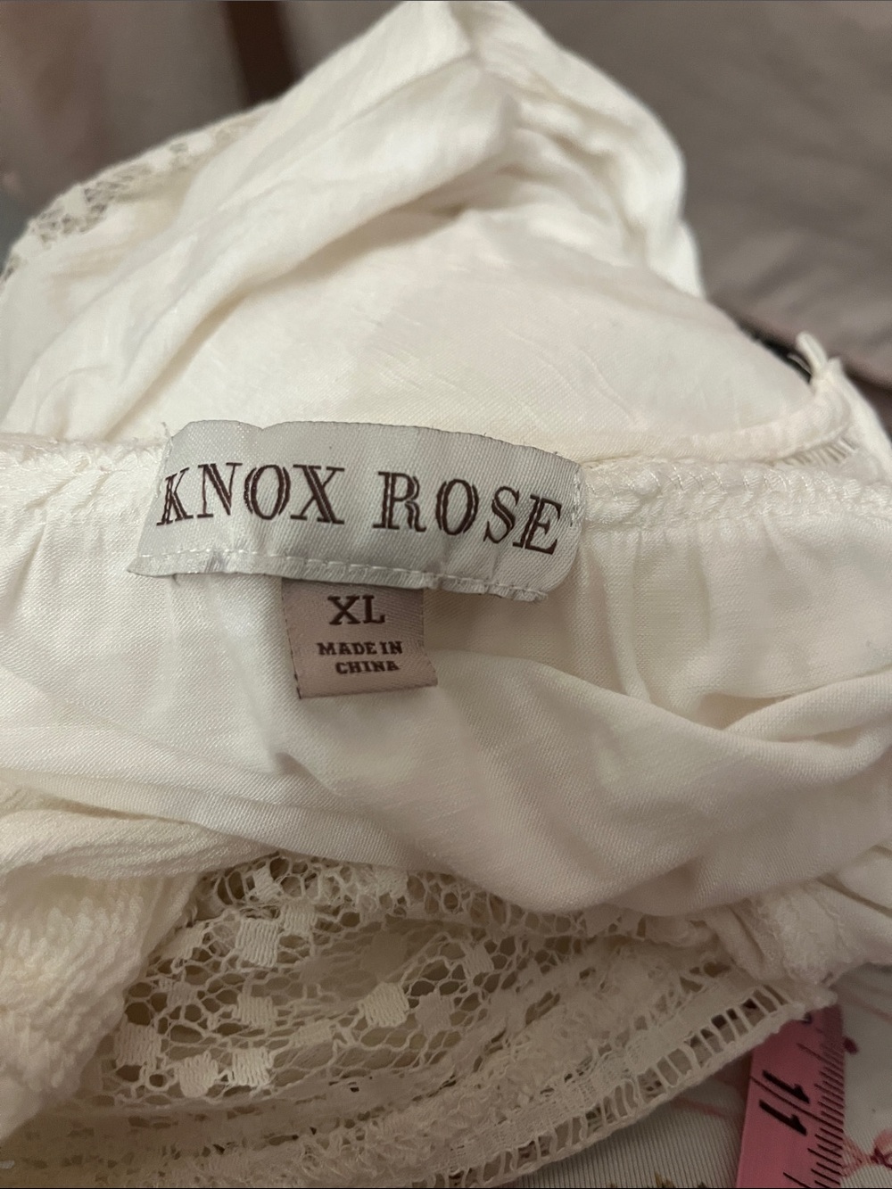 XL Knox Rose Ivory Crochet Yoke Peasant Top - Picture 4 of 4